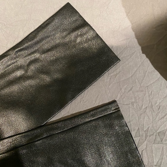 ✨Brand New Commando Faux Leather Leggings- Top Control✨ - Picture 7 of 9